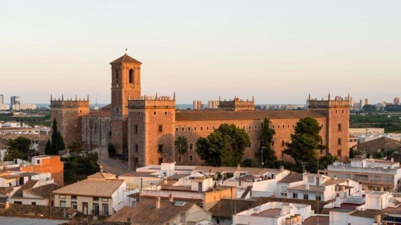 Апартаменты Apartamento Mediterraneo Tranquilo Y Familiar Валенсия Экстерьер фото