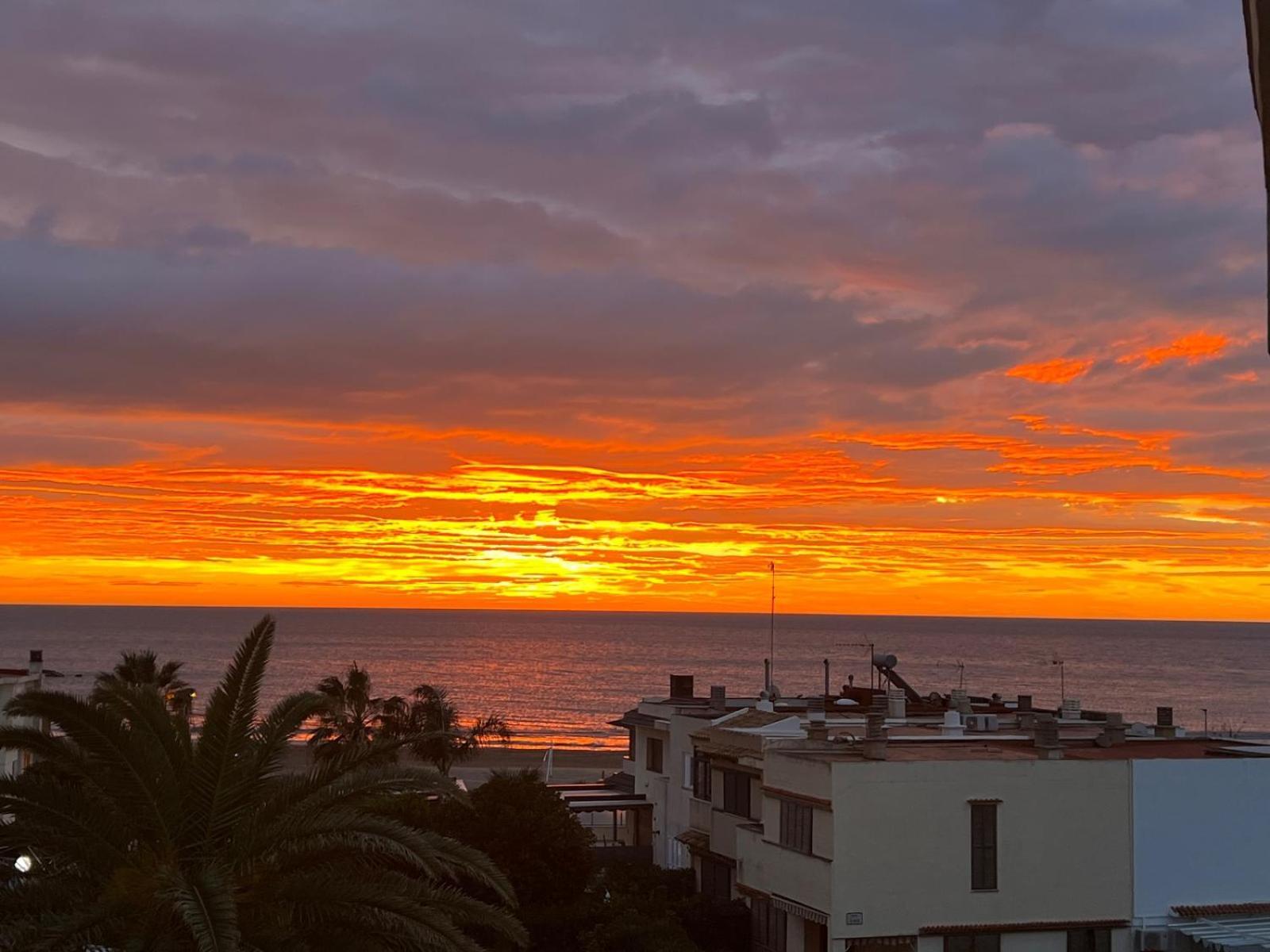 Апартаменты Apartamento Mediterraneo Tranquilo Y Familiar Валенсия Экстерьер фото